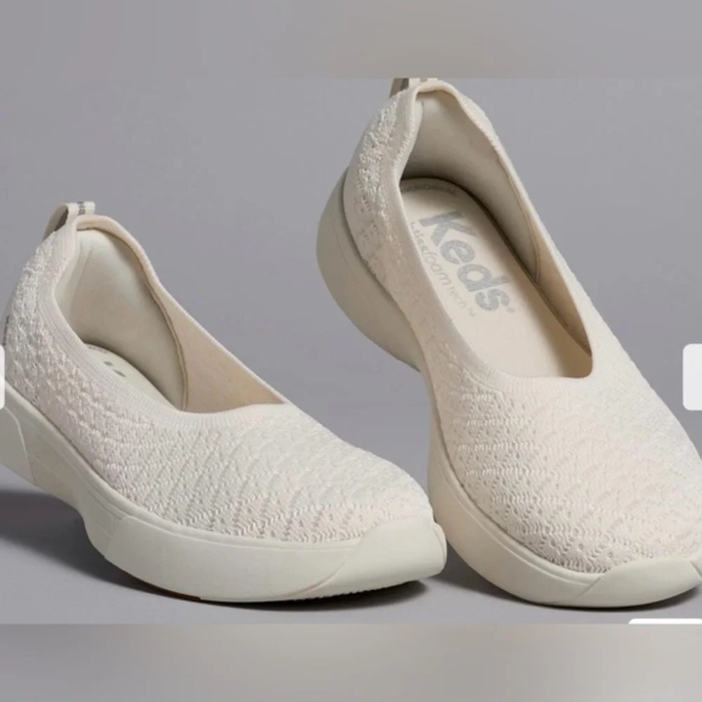 Keds® BlissWalk Skimmer White Slip On Shoes, NWT, Women's Size 6.5